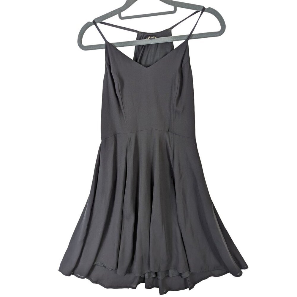 Express Women size 4 Halter Neck Little Black Dress NYC Cocktail Party Flowy